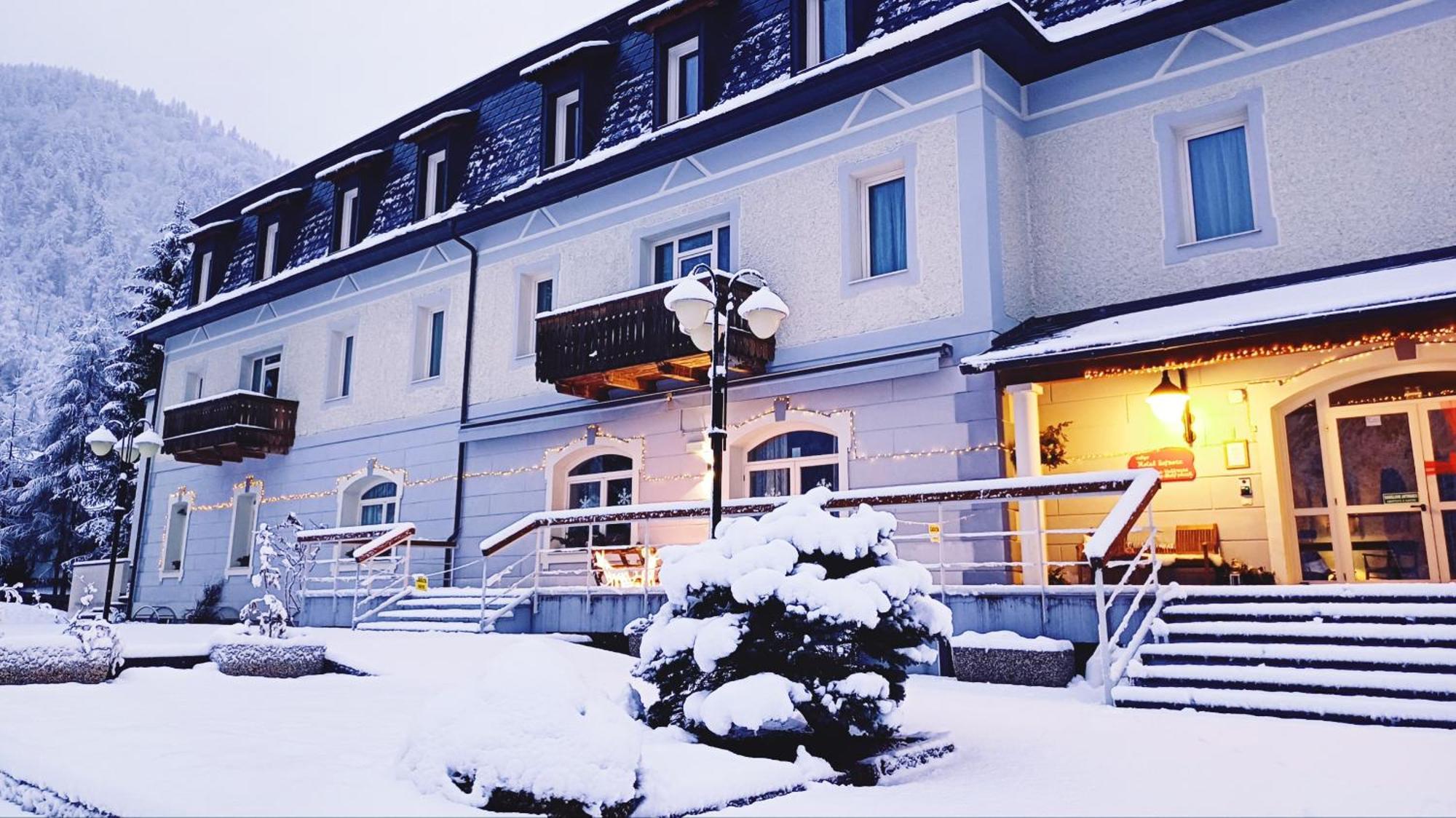 Hotel Saisera Valbruna Eksteriør bilde